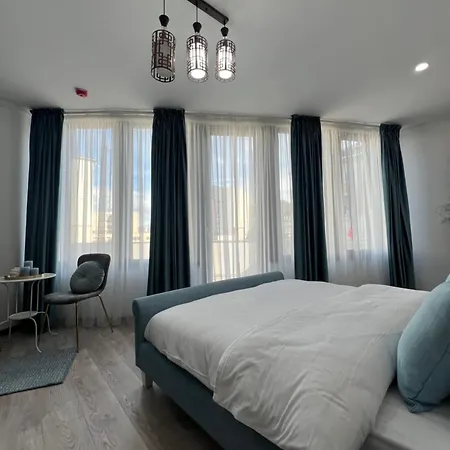 Cloud 9 * Piatra Neamţ